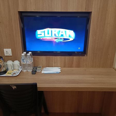 Greencity Hotel Sungai Petani Buitenkant foto
