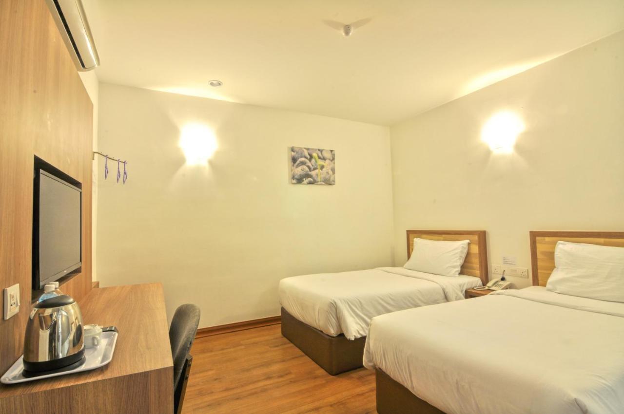 Greencity Hotel Sungai Petani Buitenkant foto