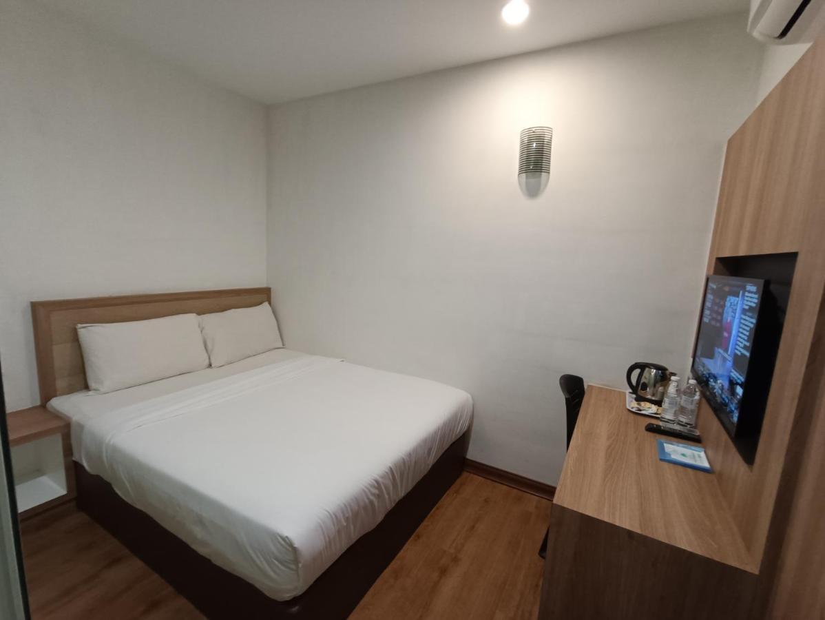 Greencity Hotel Sungai Petani Buitenkant foto