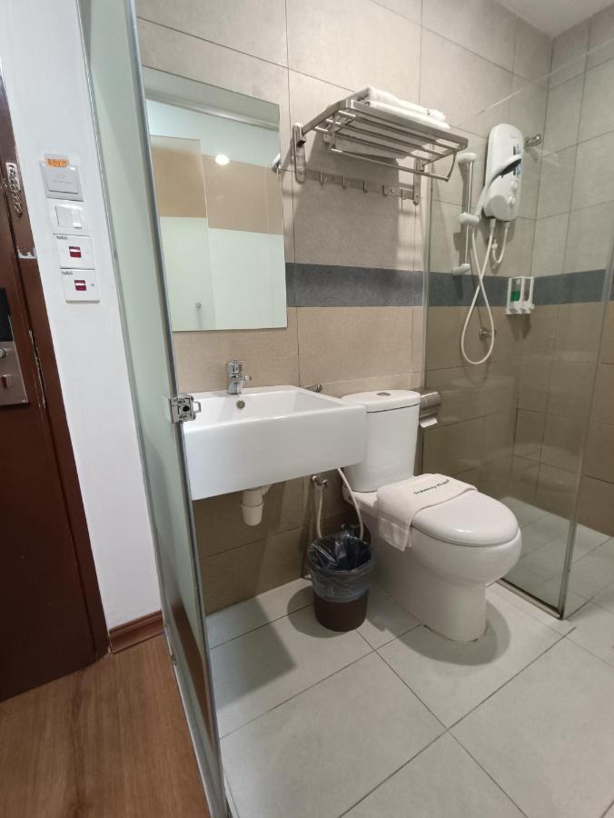 Greencity Hotel Sungai Petani Buitenkant foto