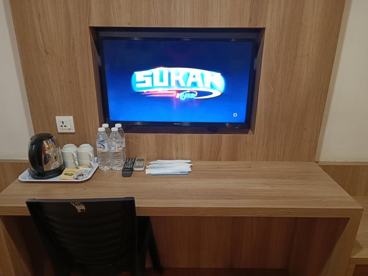Greencity Hotel Sungai Petani Buitenkant foto