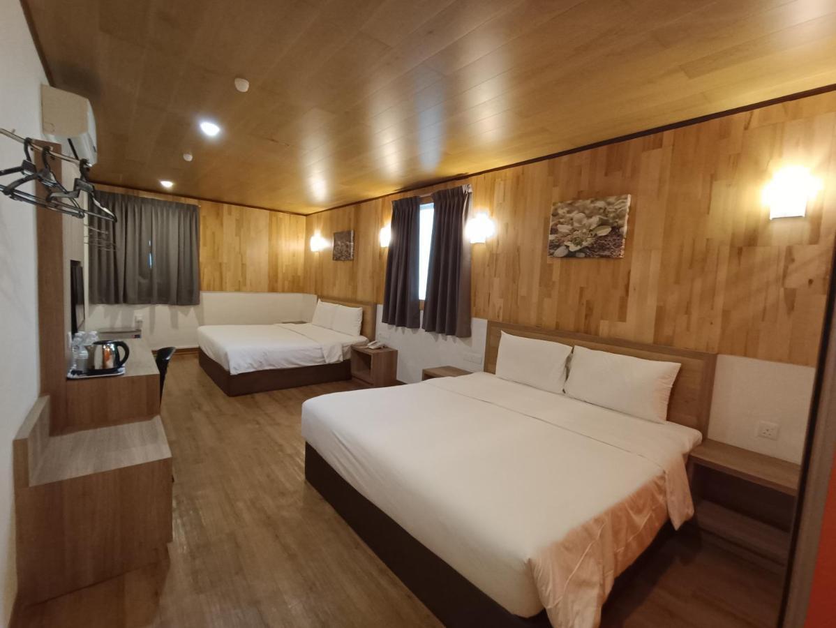 Greencity Hotel Sungai Petani Buitenkant foto