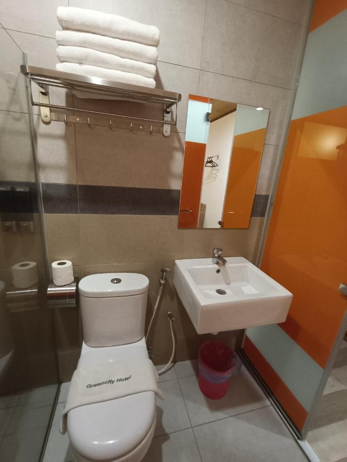 Greencity Hotel Sungai Petani Buitenkant foto