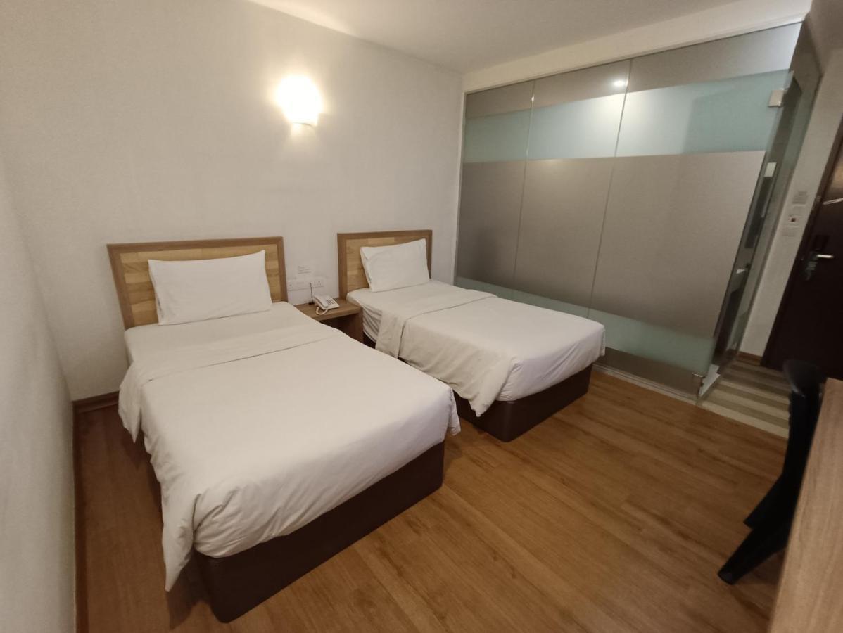 Greencity Hotel Sungai Petani Buitenkant foto