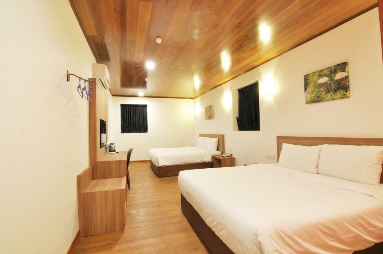 Greencity Hotel Sungai Petani Buitenkant foto